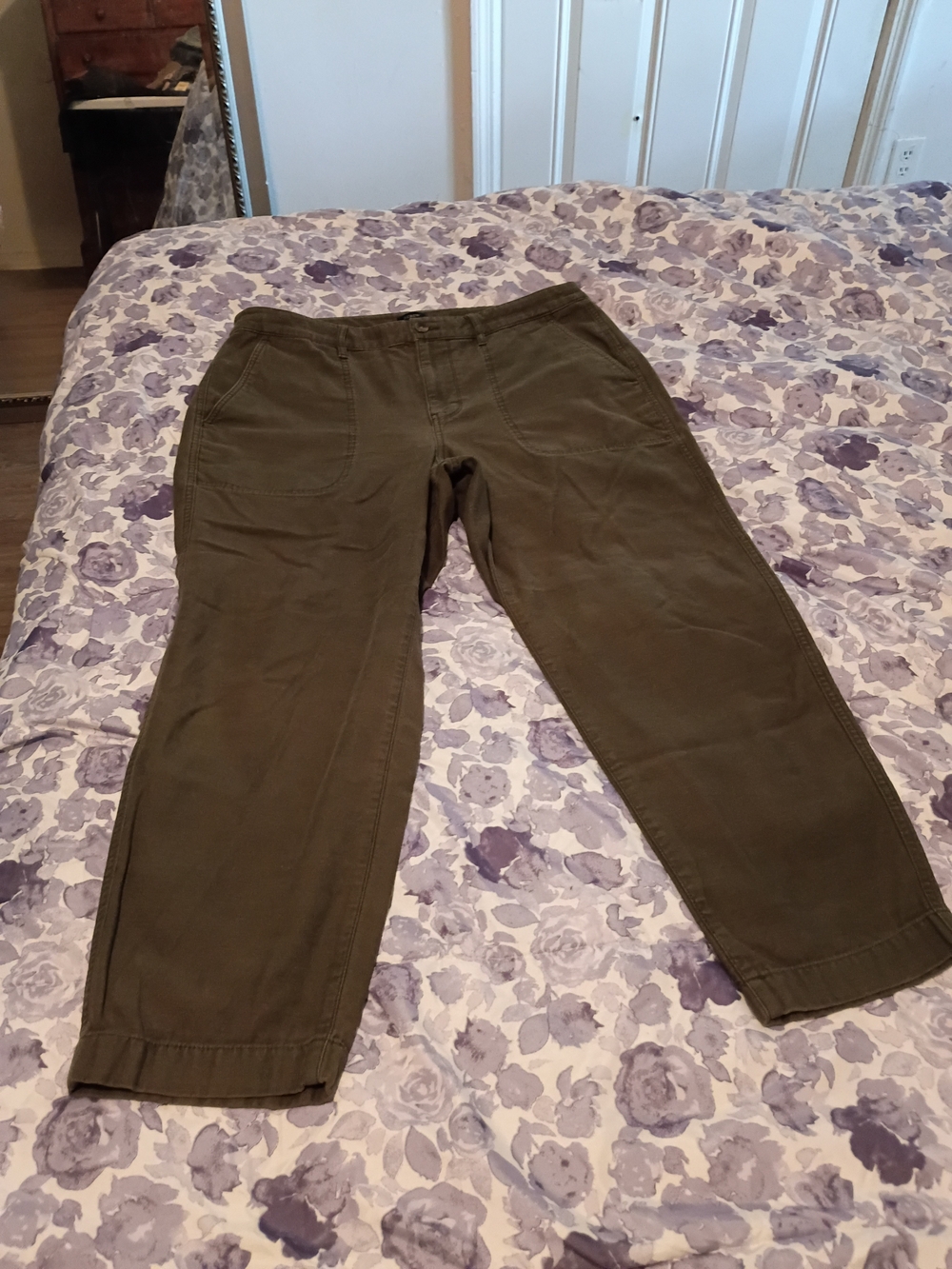 J. Crew Olive Green Cargo Pants